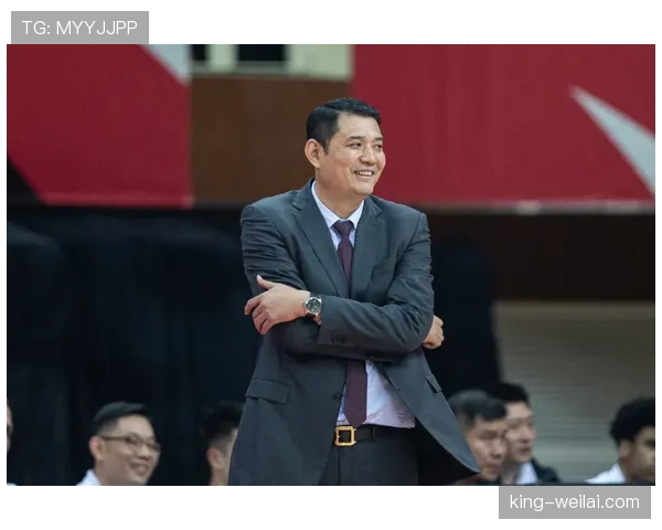 为什么同一动作，裁判有时吹犯规有时却放行？